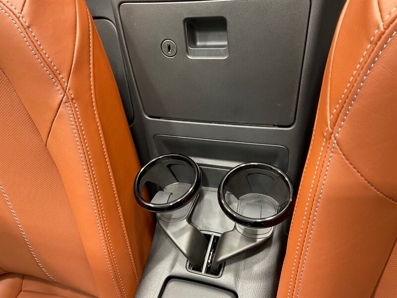 2022 Mazda MX-5 Miata Grand Touring 2dr Convertible / Auto/ 7K Miles / Leather Heated Seats / Navigation & Rear view Camera / 1-OWNER LOCAL - Photo 43 - Gladstone, OR 97027