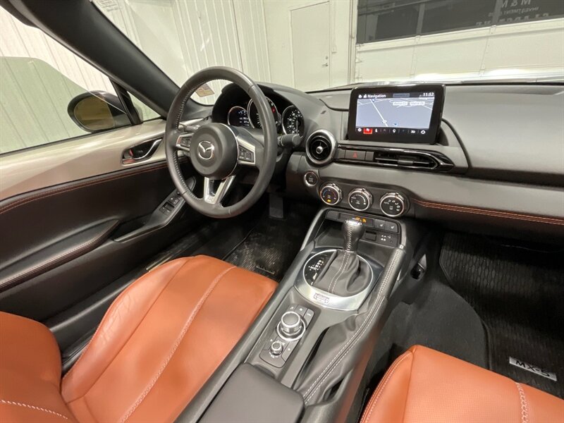 2022 Mazda MX-5 Miata Grand Touring 2dr Convertible / Auto/ 7K Miles / Leather Heated Seats / Navigation & Rear view Camera / 1-OWNER LOCAL - Photo 52 - Gladstone, OR 97027