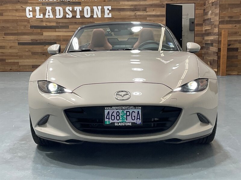 2022 Mazda MX-5 Miata Grand Touring 2dr Convertible / Auto/ 7K Miles / Leather Heated Seats / Navigation & Rear view Camera / 1-OWNER LOCAL - Photo 33 - Gladstone, OR 97027