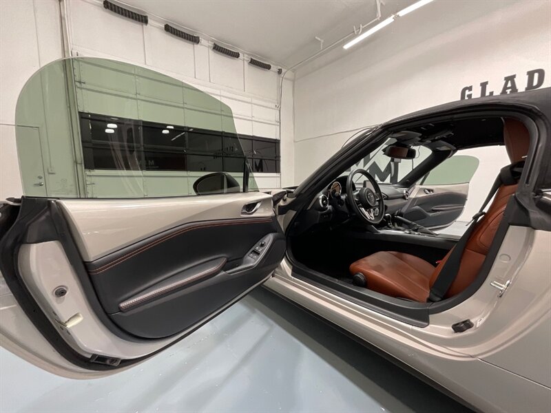 2022 Mazda MX-5 Miata Grand Touring 2dr Convertible / Auto/ 7K Miles / Leather Heated Seats / Navigation & Rear view Camera / 1-OWNER LOCAL - Photo 48 - Gladstone, OR 97027