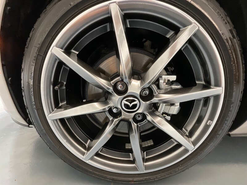 2022 Mazda MX-5 Miata Grand Touring 2dr Convertible / Auto/ 7K Miles / Leather Heated Seats / Navigation & Rear view Camera / 1-OWNER LOCAL - Photo 58 - Gladstone, OR 97027