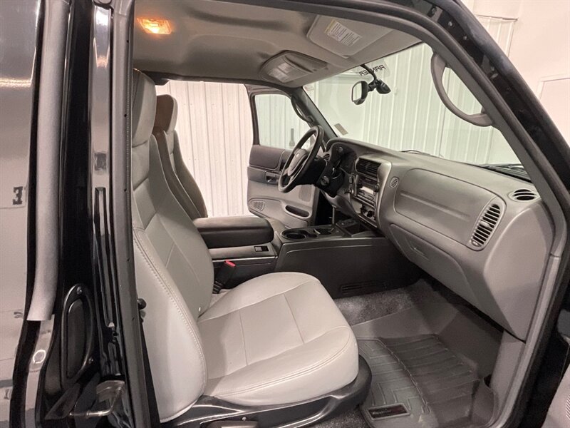 2006 Ford Ranger FX4 OFF RD 4X4 / 4.0L V6 / Leather / 55K MILES / LOCAL TRUCK w. ZERO RUST / FX4 OFF RD PKG - Photo 15 - Gladstone, OR 97027