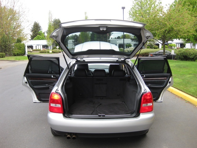 2001 Audi A4 2.8 Avant quattro   - Photo 11 - Portland, OR 97217