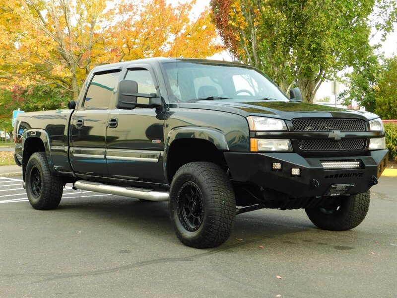 2003 Chevrolet Silverado 2500 LT 4dr Crew 4X4 6.6L Duramax Diesel / LIFTED   - Photo 2 - Portland, OR 97217