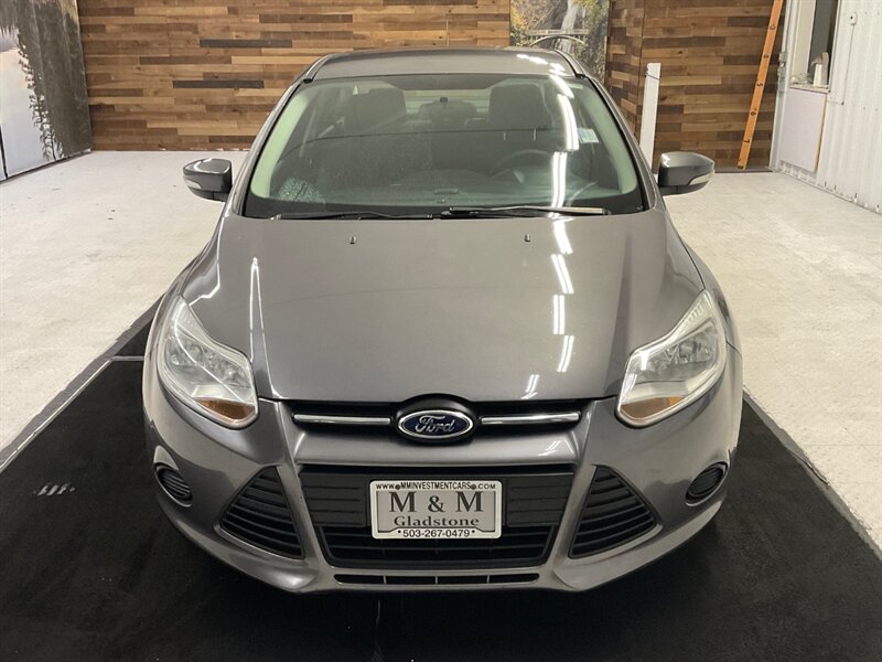 2013 Ford Focus SE Sedan / 4Cyl / Heated Seats / NEW TIRES  / Excel Cond - Photo 5 - Gladstone, OR 97027