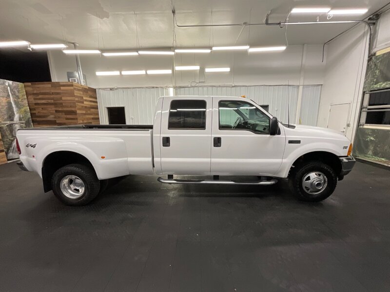 2001 Ford F-350 Super Duty XLT Crew  LONG BED / BRAND NEW TIRES / RUST FREE - Photo 4 - Gladstone, OR 97027