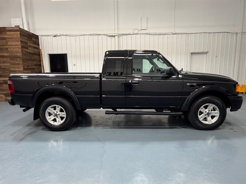 2004 Ford Ranger EDGE 4X4 4.0L / 5 SPEED MANUAL / ONLY 41,582 MILES / LOCAL NO RUST / NEW TIRES - Photo 3 - Gladstone, OR 97027