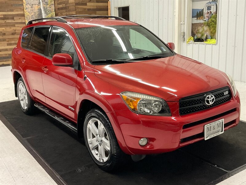 2006 Toyota RAV4 Sport SUV 4X4 / 3.5L V6 / NEW TIRES / 49,000 MILES  / Excellent condition / LOW MILES - Photo 2 - Gladstone, OR 97027