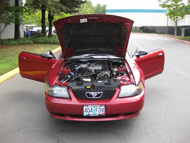 2003 Ford Mustang Deluxe CONVERTIBLE POWER TOP V6 / AUTOMATIC   - Photo 16 - Portland, OR 97217