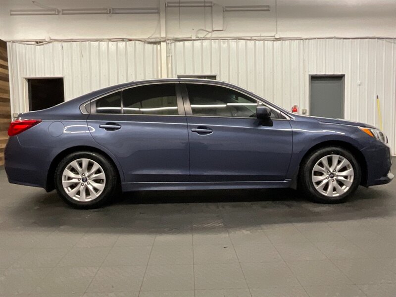 2015 Subaru Legacy 2.5i Premium Sedan AWD / 2.5L 4Cyl / Backup Camera  BRAND NEW TIRES / LOCAL CAR / SHARP & CLEAN - Photo 4 - Gladstone, OR 97027