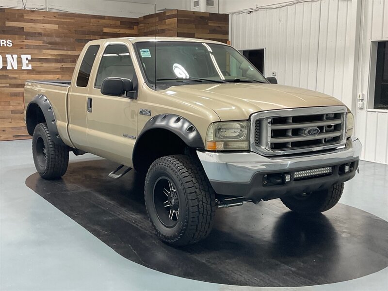 2000 Ford F-250 Super Duty XLT 4X4 7.3L DIESEL 5-SPEED MANUAL  / RUST FREE / LIFTED - Photo 2 - Gladstone, OR 97027