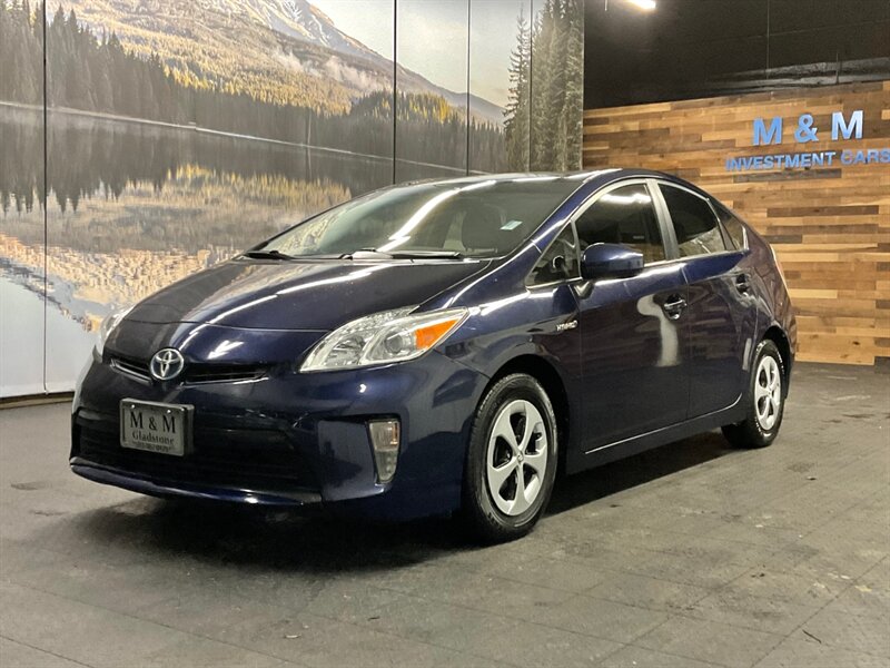 2014 Toyota Prius Three Hatchback / Hybrid / Navigation & Camera  / LOCAL OREGON CAR / GREAT SHAPE!! - Photo 41 - Gladstone, OR 97027