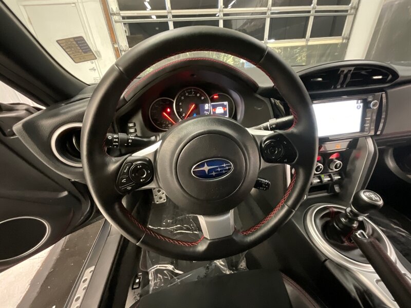 2020 Subaru BRZ Limited Coupe 6-Speed / Navigation / 15,000 MILES  / 1-OWNER LOCAL - Photo 41 - Gladstone, OR 97027