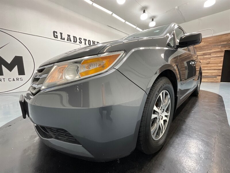 2012 Honda Odyssey EX-L Minivan / Leather heated seats / DVD Player   - Photo 56 - Gladstone, OR 97027