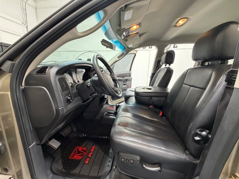 2005 Dodge Ram 1500 Laramie Crew Cab 4x4 / 1 OWNER / NEW TIRES / 121k / RUST FREE / LOCAL - Photo 12 - Gladstone, OR 97027