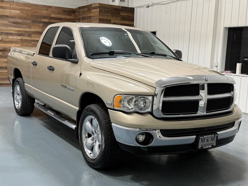 2005 Dodge Ram 1500 Laramie Crew Cab 4x4 / 1 OWNER / NEW TIRES / 121k / RUST FREE / LOCAL - Photo 2 - Gladstone, OR 97027