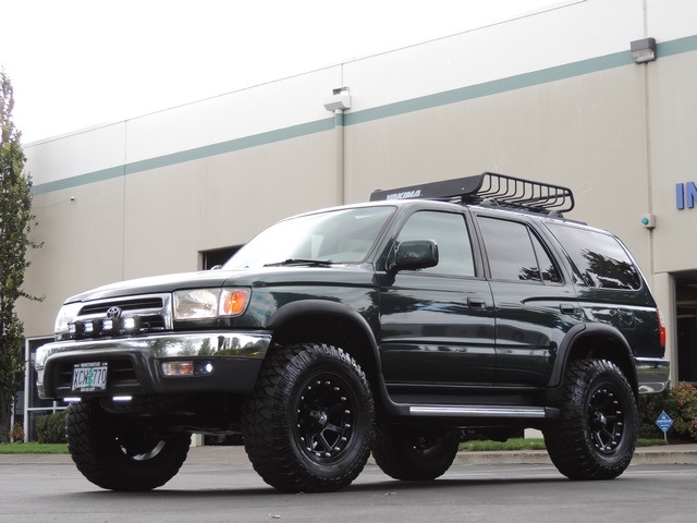 1999 Toyota 4Runner SR5 / 4X4 / 3.4L 6Cyl / LIFTED LIFTED   - Photo 56 - Portland, OR 97217