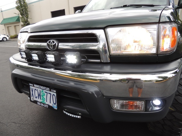 1999 Toyota 4Runner SR5 / 4X4 / 3.4L 6Cyl / LIFTED LIFTED   - Photo 33 - Portland, OR 97217