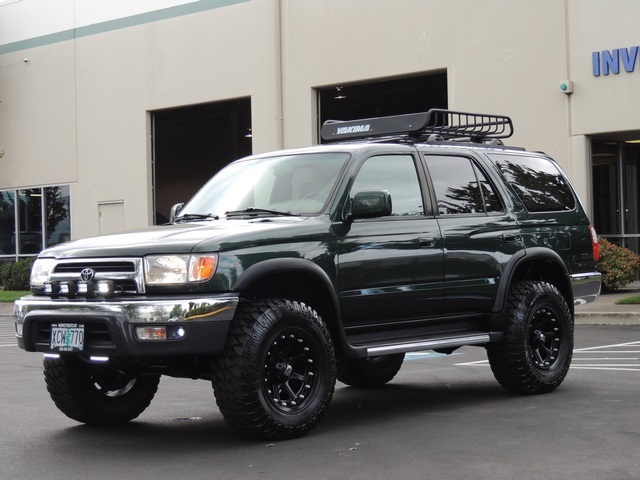 1999 Toyota 4Runner SR5 / 4X4 / 3.4L 6Cyl / LIFTED LIFTED   - Photo 55 - Portland, OR 97217