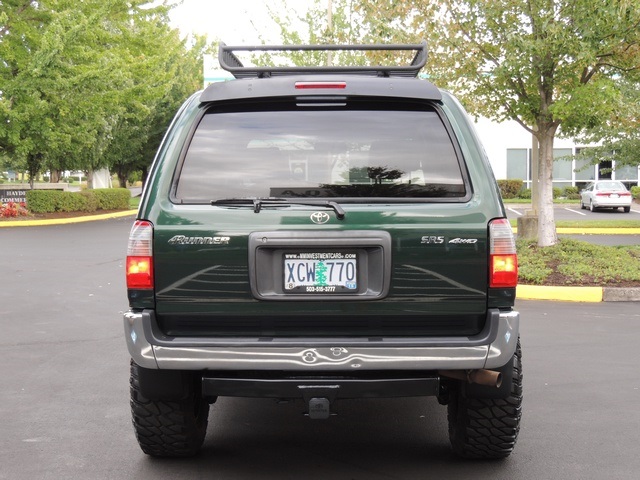 1999 Toyota 4Runner SR5 / 4X4 / 3.4L 6Cyl / LIFTED LIFTED   - Photo 6 - Portland, OR 97217