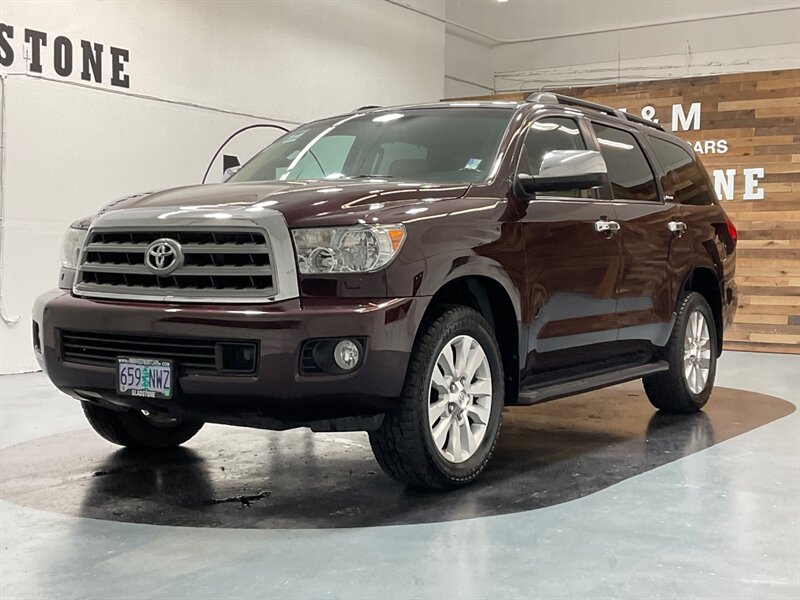 2013 Toyota Sequoia Platinum 4X4 / 5.7L V8 / Leather Navigation  DVD  / LOCAL NO RUST - Photo 1 - Gladstone, OR 97027