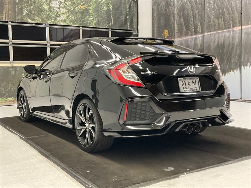 2017 Honda Civic Sport Hatchback / 1.5L 4Cyl TURBO / 53,000 MILES  / LOCAL CAR / Backup Camera / SPORT HATCHBACK / TURBO - Photo 8 - Gladstone, OR 97027