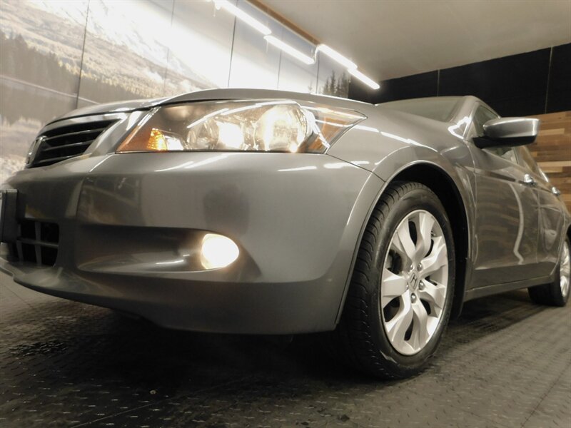 2010 Honda Accord EX-L V6 3.5L / Leath   - Photo 9 - Gladstone, OR 97027