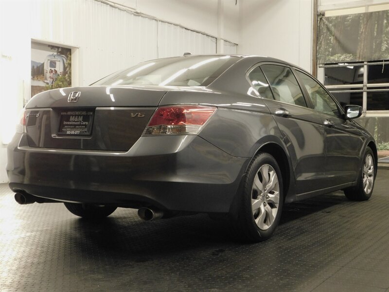 2010 Honda Accord EX-L V6 3.5L / Leath   - Photo 8 - Gladstone, OR 97027