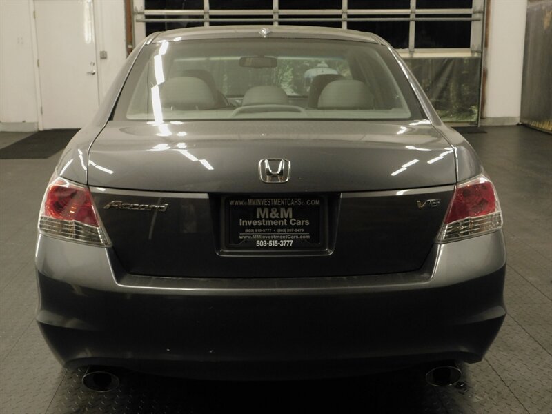 2010 Honda Accord EX-L V6 3.5L / Leath   - Photo 6 - Gladstone, OR 97027