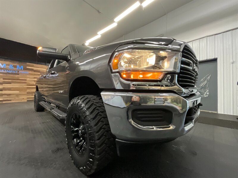 2019 RAM 2500 Big Horn Crew Cab 4X4 / 6.7L CUMMINS DIESEL / LIFT  BRAND NEW 35 " MUD TIRES & 17 " FUEL WHEELS / LOCAL TRUCK - Photo 10 - Gladstone, OR 97027