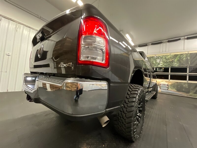 2019 RAM 2500 Big Horn Crew Cab 4X4 / 6.7L CUMMINS DIESEL / LIFT  BRAND NEW 35 " MUD TIRES & 17 " FUEL WHEELS / LOCAL TRUCK - Photo 11 - Gladstone, OR 97027