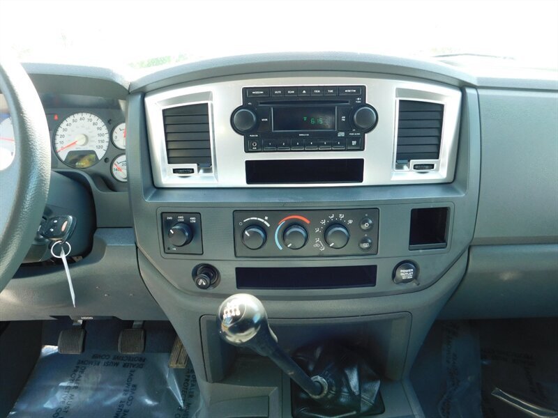 2007 Dodge Ram 3500 SLT 4X4 / MEGA CAB / 6-SPEED / 5.9L CUMMINS / LIFT   - Photo 19 - Portland, OR 97217