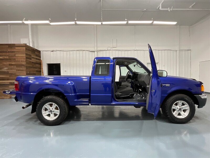 2004 Ford Ranger XLT Super Cab 4X4 / 4.0L V6 / 5-SPEED / 1-OWNER  / LOCAL TRUCK w. ZERO RUST - Photo 35 - Gladstone, OR 97027