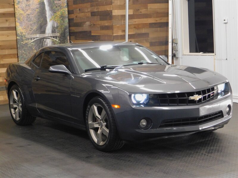 2010 Chevrolet Camaro LT Coupe 2DR / RS Pa   - Photo 2 - Gladstone, OR 97027