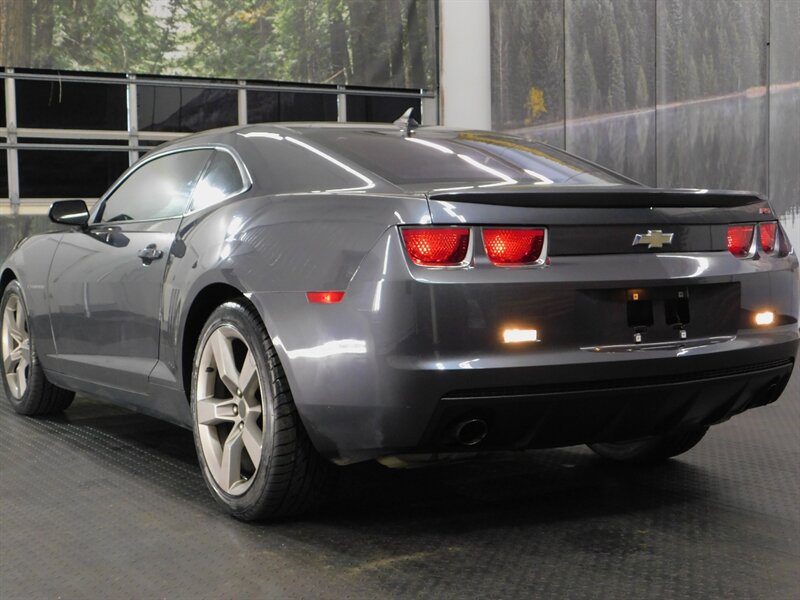 2010 Chevrolet Camaro LT Coupe 2DR / RS Pa   - Photo 7 - Gladstone, OR 97027