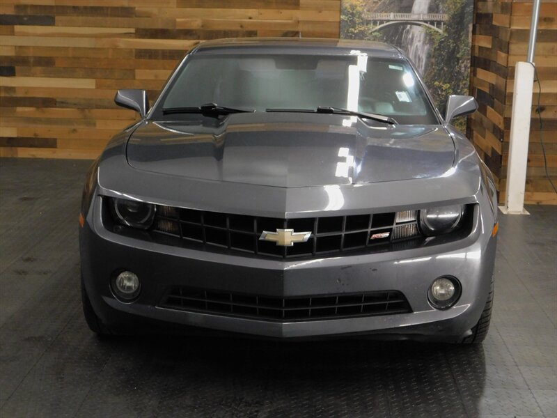 2010 Chevrolet Camaro LT Coupe 2DR / RS Pa   - Photo 5 - Gladstone, OR 97027