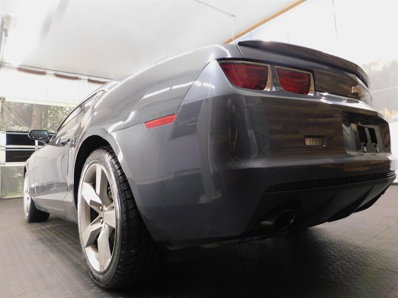 2010 Chevrolet Camaro LT Coupe 2DR / RS Pa   - Photo 12 - Gladstone, OR 97027