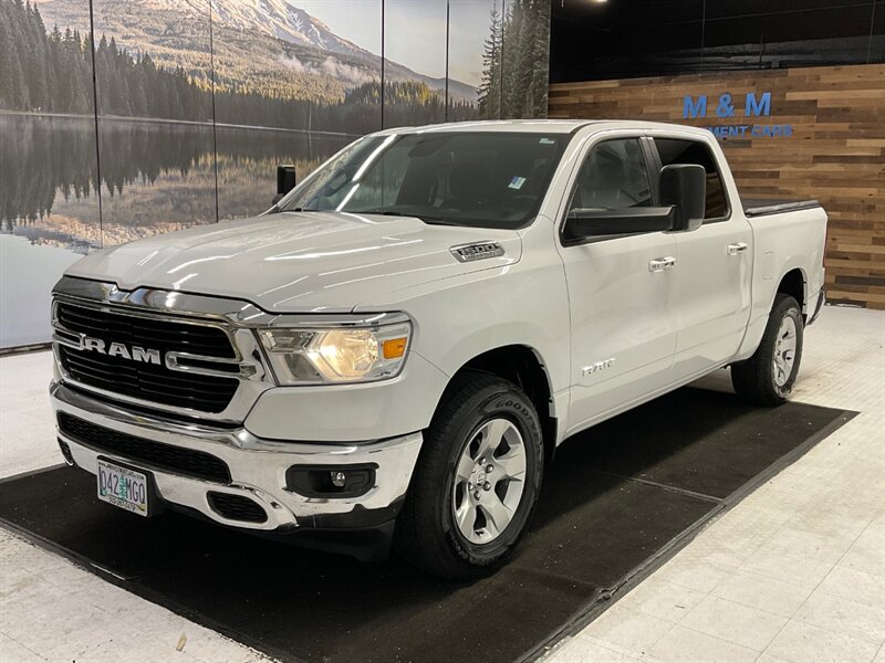 2019 RAM 1500 Big Horn Crew Cab 4X4 / 5.7L HEMI / 18,000 MILES  / 1-OWNER LOCAL - Photo 1 - Gladstone, OR 97027