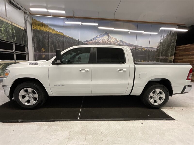 2019 RAM 1500 Big Horn Crew Cab 4X4 / 5.7L HEMI / 18,000 MILES  / 1-OWNER LOCAL - Photo 3 - Gladstone, OR 97027