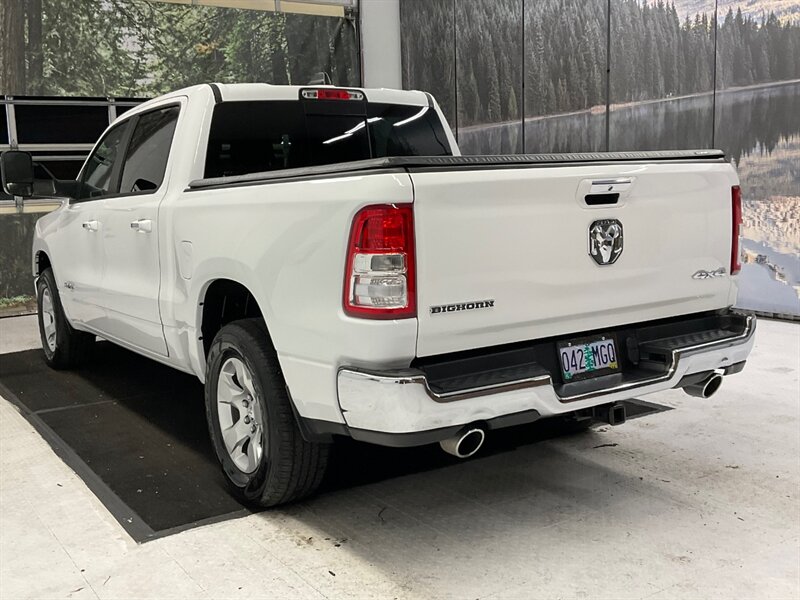 2019 RAM 1500 Big Horn Crew Cab 4X4 / 5.7L HEMI / 18,000 MILES  / 1-OWNER LOCAL - Photo 7 - Gladstone, OR 97027