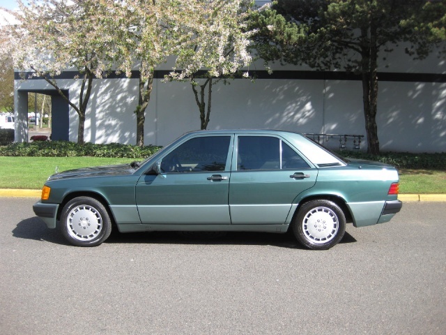 1993 Mercedes-Benz 190E 2.6   - Photo 3 - Portland, OR 97217