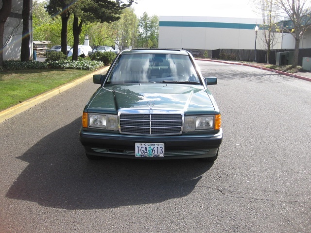 1993 Mercedes-Benz 190E 2.6   - Photo 2 - Portland, OR 97217