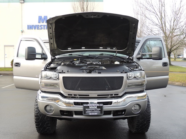 2007 GMC Sierra 2500HD Classic SLT / 4X4 / 6.6L Duramax Diesel / LBZ Engine   - Photo 32 - Portland, OR 97217