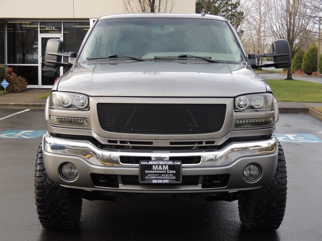 2007 GMC Sierra 2500HD Classic SLT / 4X4 / 6.6L Duramax Diesel / LBZ Engine   - Photo 5 - Portland, OR 97217