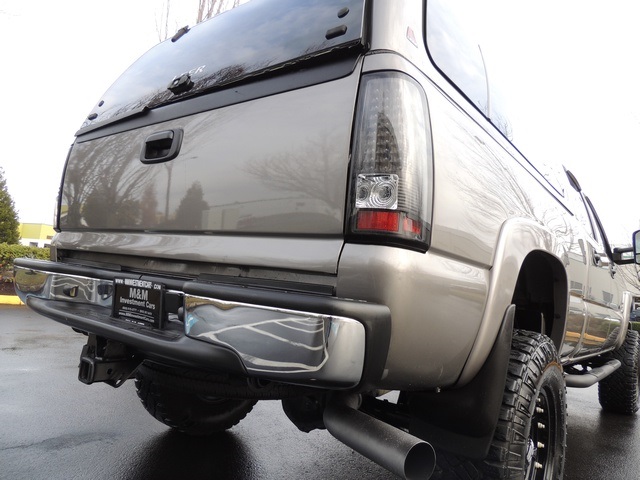 2007 GMC Sierra 2500HD Classic SLT / 4X4 / 6.6L Duramax Diesel / LBZ Engine   - Photo 12 - Portland, OR 97217