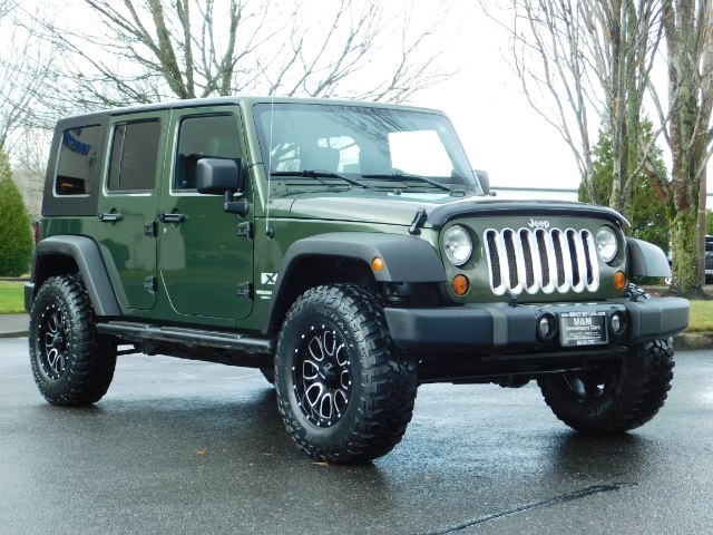 2007 Jeep Wrangler Unlimited X / 4Dr / 4X4 / LIFTED NEW WHEELS TIRES - Photo 2 - Portland, OR 97217