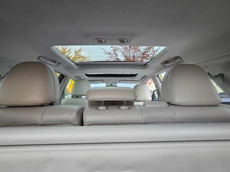 2013 Toyota Venza XLE AWD V6 CAM NAV / PANO ROOF / LEATHER / 1-OWNER  / ALL WHEEL DRIVE / FULLY LOADED - Photo 20 - Portland, OR 97217