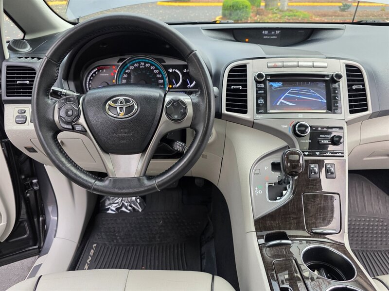 2013 Toyota Venza XLE AWD V6 CAM NAV / PANO ROOF / LEATHER / 1-OWNER  / ALL WHEEL DRIVE / FULLY LOADED - Photo 46 - Portland, OR 97217