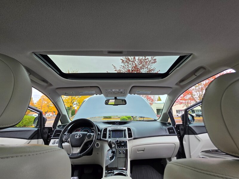 2013 Toyota Venza XLE AWD V6 CAM NAV / PANO ROOF / LEATHER / 1-OWNER  / ALL WHEEL DRIVE / FULLY LOADED - Photo 54 - Portland, OR 97217
