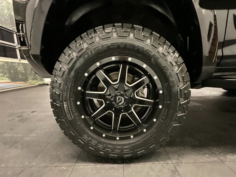 2018 Toyota 4Runner SR5 4X4 / 1-OWNER / NEW LIFT WHEELS & TIRES  1-OWNER LOCAL OREGON SUV / NEW LIFT / ONLY 33,000 MILES - Photo 23 - Gladstone, OR 97027